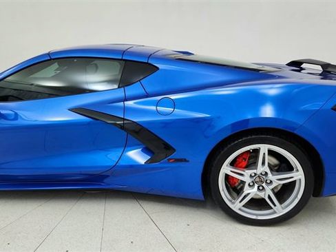 Used 2021 Chevrolet Corvette Stingray Preferred Cpe w/ Z51 Performance Package image 10