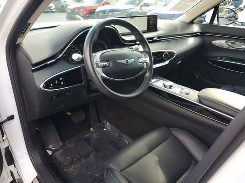 Used 2025 Genesis GV70 2.5T AWD/4WD image 10