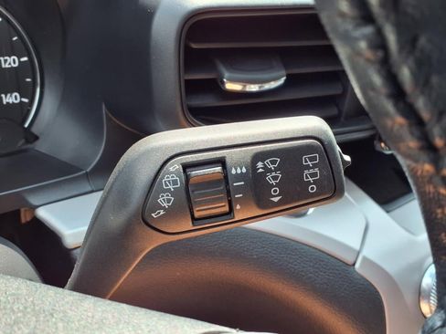 Certified 2023 Ford Explorer XLT image 18