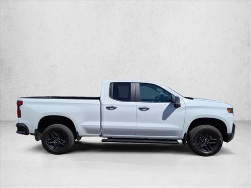 Used 2020 Chevrolet Silverado 1500 Custom Trail Boss w/ Custom Convenience Package AWD/4WD image 4