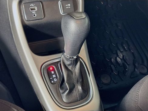 Used 2019 Jeep Compass Sport FWD image 17