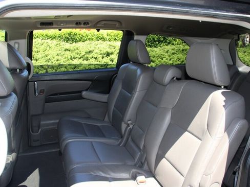 Used 2014 Honda Odyssey EX-L image 17