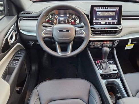 New 2026 Jeep Compass Limited image 7