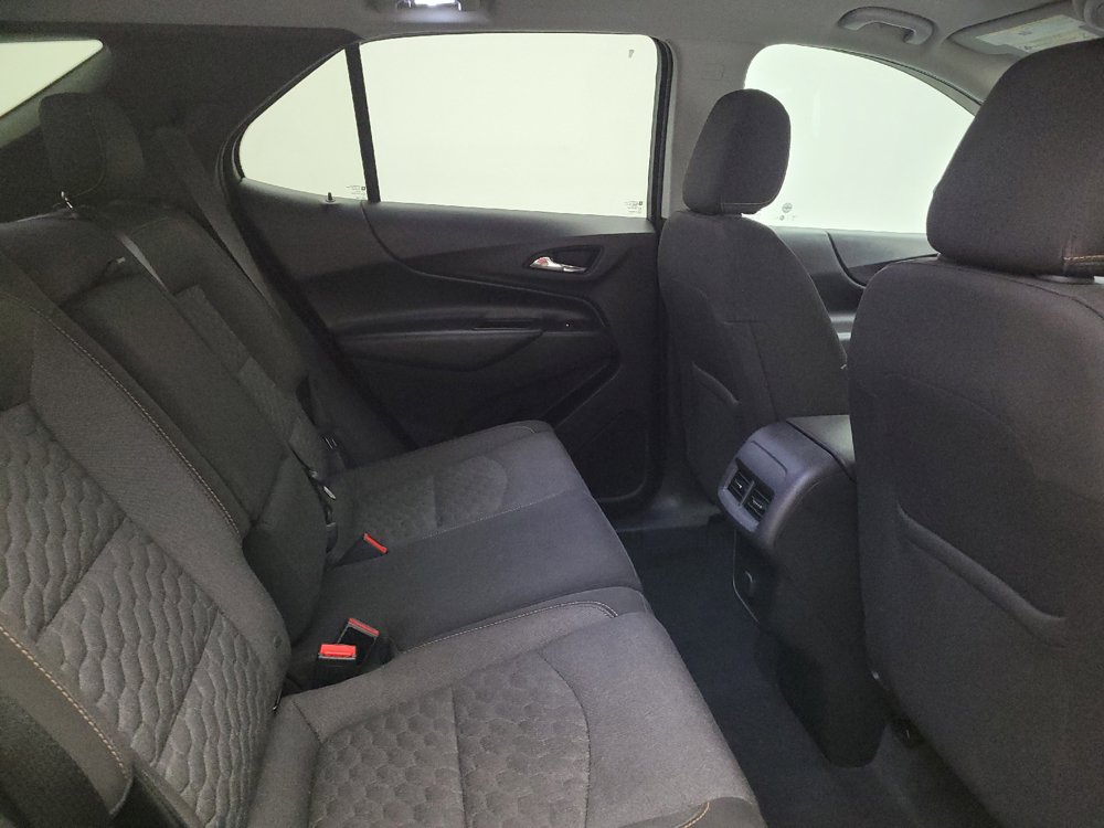 Used 2018 Chevrolet Equinox LT AWD/4WD image 19