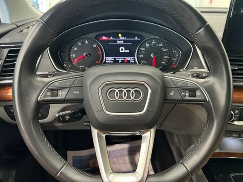 Used 2023 Audi Q5 Premium w/ Convenience Package AWD/4WD image 25