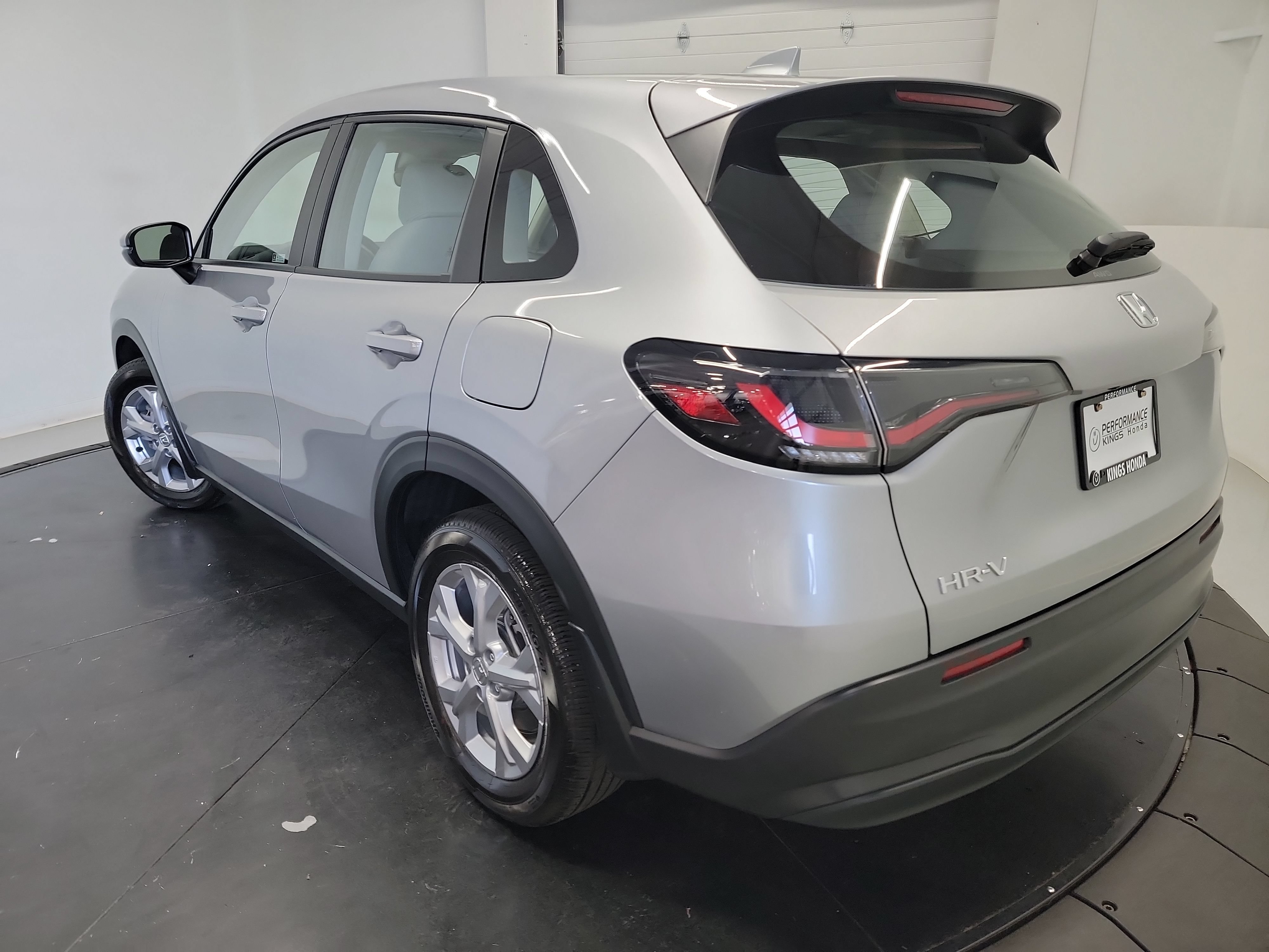 Used 2024 Honda HR-V LX image 6