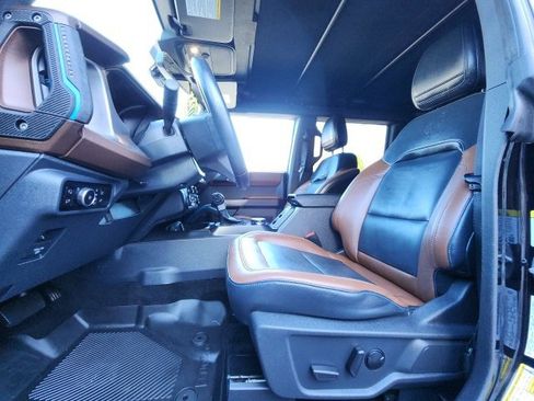 Used 2023 Ford Bronco Outer Banks image 14