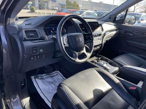 Used 2020 Honda Pilot Touring image 13