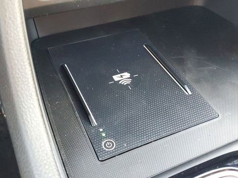 New 2025 Honda Pilot Touring image 28