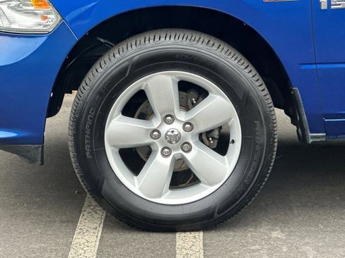 Used 2015 RAM 1500 Express image 24