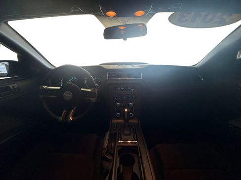 Used 2013 Ford Mustang Coupe RWD image 22