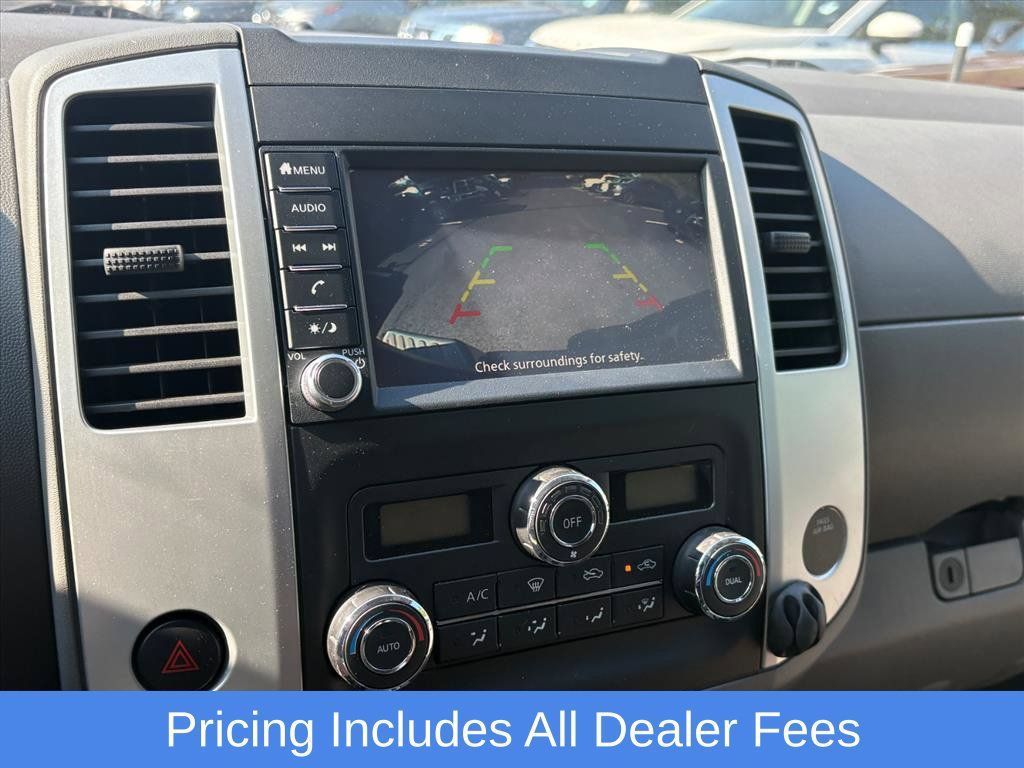 Used 2021 Nissan Frontier SV AWD/4WD image 9