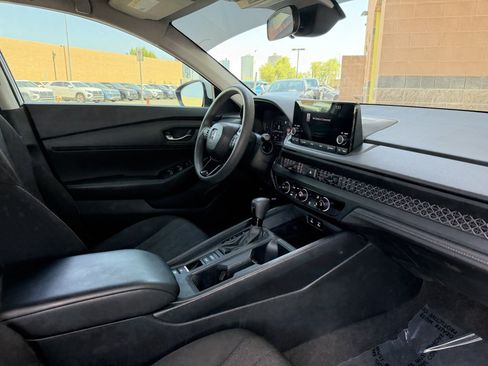 Used 2023 Honda Accord LX image 35