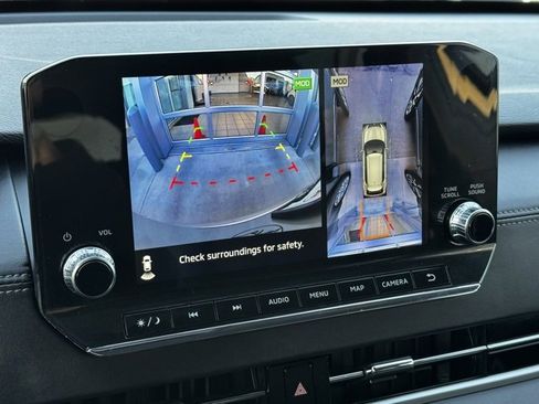 Used 2024 Mitsubishi Outlander SE image 4