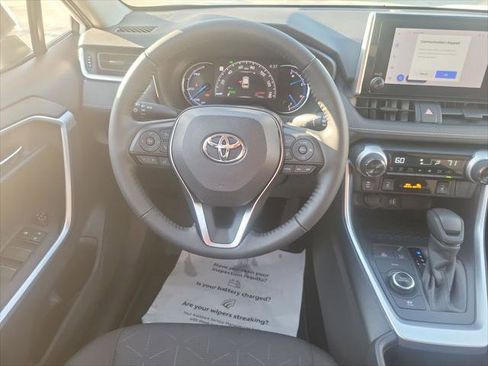 Certified 2025 Toyota RAV4 XLE w/ Convenience Package image 19