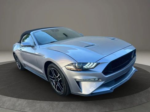 Used 2023 Ford Mustang Premium RWD image 3
