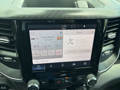 New 2026 RAM 1500 Express AWD/4WD image 19