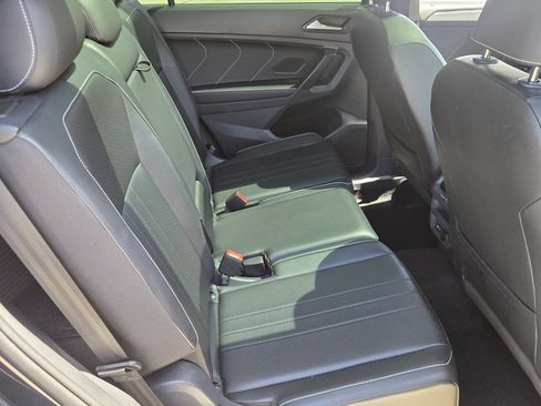 Certified 2024 Volkswagen Tiguan SE R-Line FWD image 16