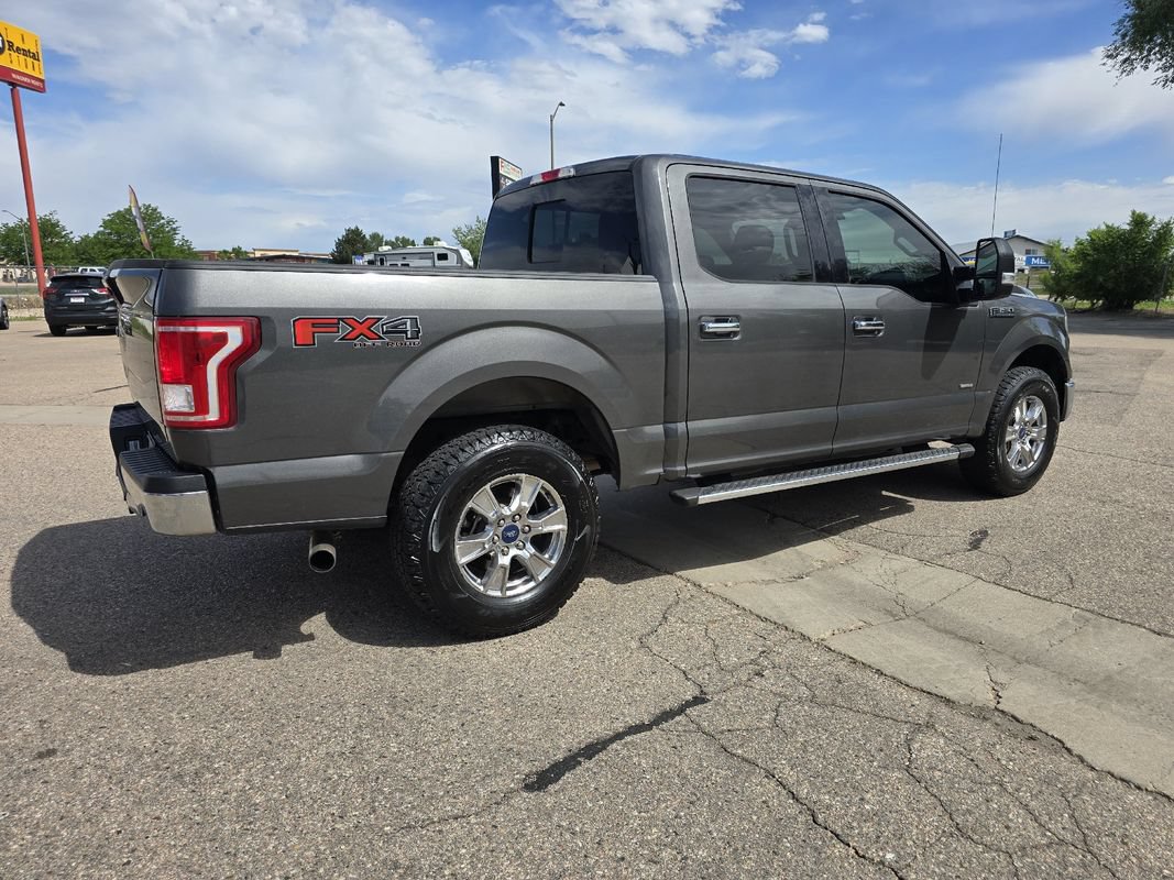 Used 2016 Ford F150 XLT w/ Equipment Group 302A Luxury AWD/4WD image 4