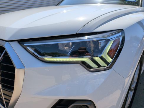 Certified 2023 Audi Q3 2.0T Premium w/ Convenience Package AWD/4WD image 10