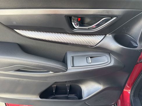 Used 2023 Subaru Ascent Premium w/ Convenience Package image 16