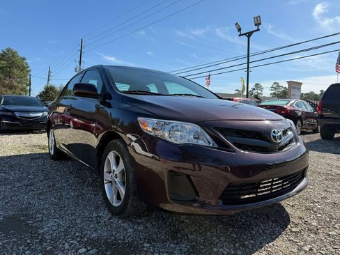 Used 2013 Toyota Corolla LE Special Edition image 3