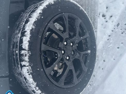 Used 2023 Jeep Compass Altitude w/ Sun and Sound Group image 11