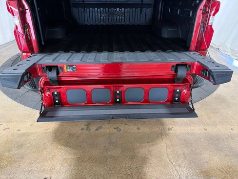 Certified 2022 Chevrolet Silverado 2500 High Country w/ Technology Package AWD/4WD image 9