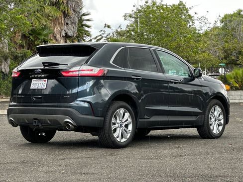 Certified 2022 Ford Edge Titanium w/ Equipment Group 301A AWD/4WD image 3