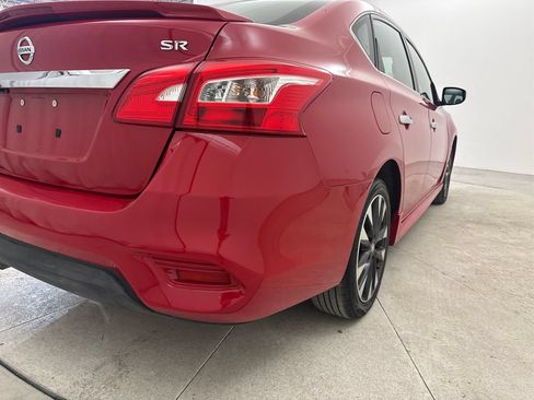 Used 2018 Nissan Sentra SR FWD image 23