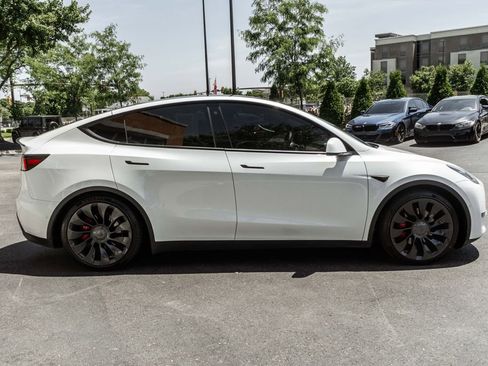 Used 2020 Tesla Model Y Performance AWD/4WD image 3
