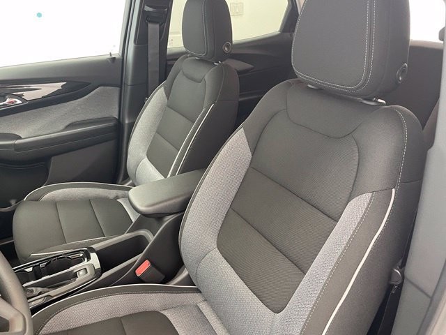 New 2026 Chevrolet TrailBlazer LS w/ LS Convenience Package AWD/4WD image 9