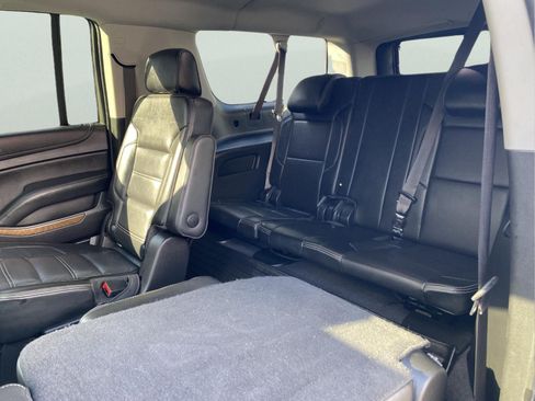 Used 2020 GMC Yukon XL Denali AWD/4WD image 29