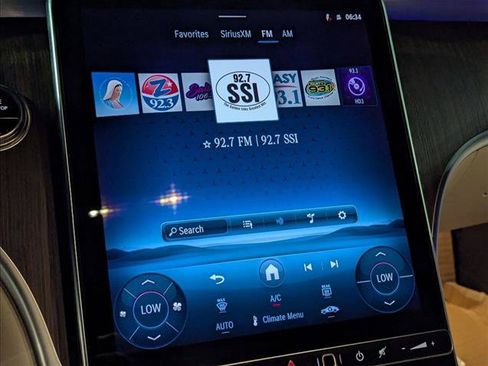 Used 2026 Mercedes-Benz C 300 Sedan image 13