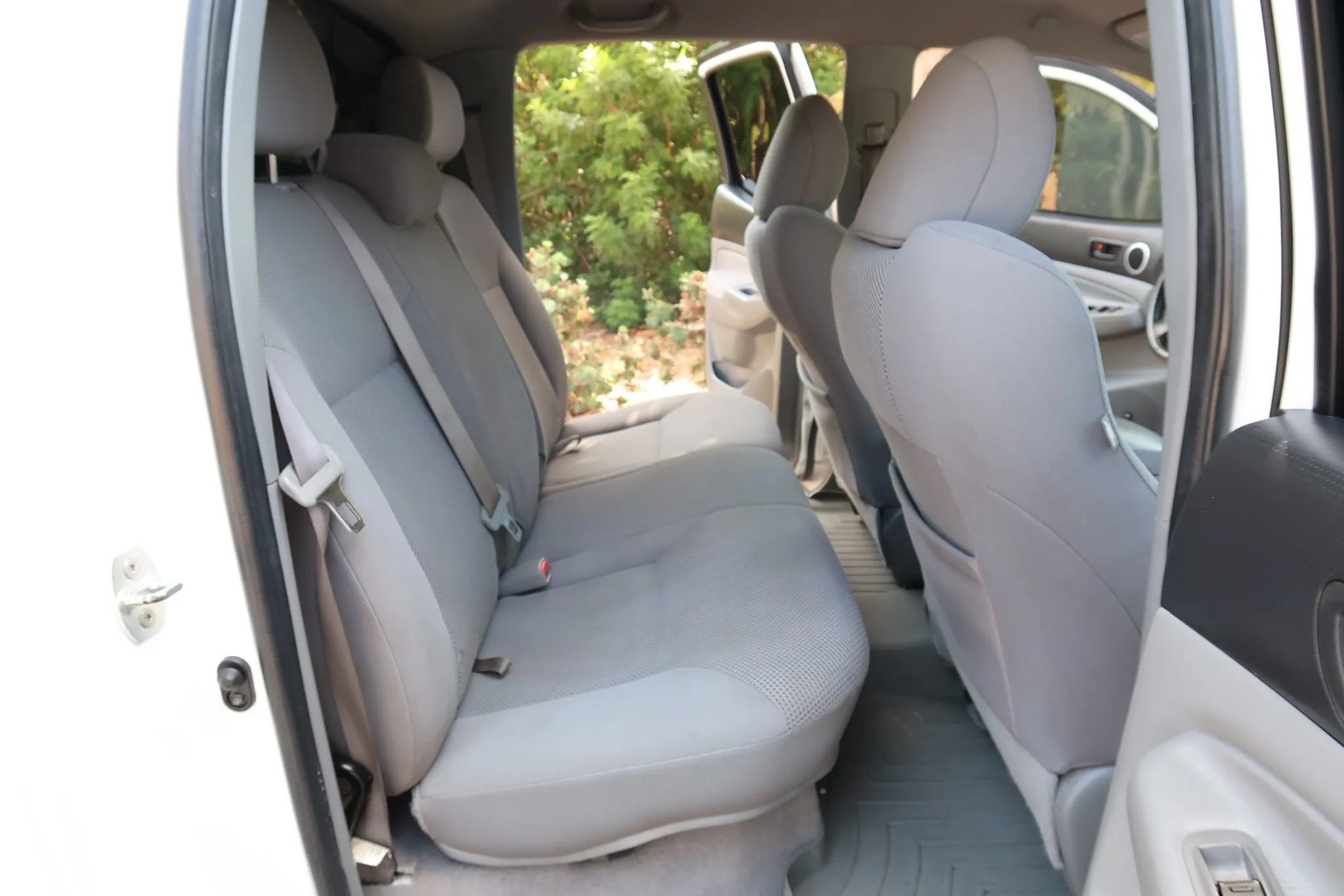 Used 2011 Toyota Tacoma PreRunner w/ TRD Sport Pkg w/JBL Audio RWD image 18