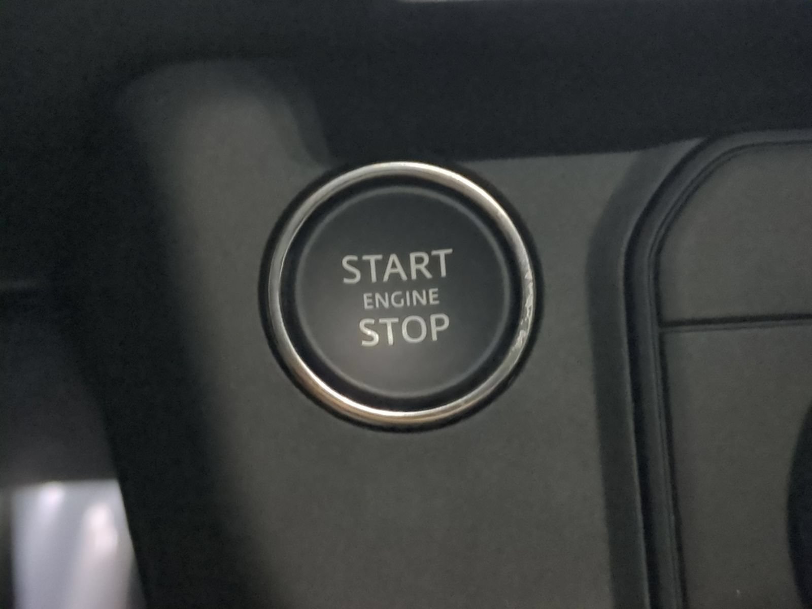 New 2026 Land Rover Defender 110 X-Dynamic SE AWD/4WD image 23
