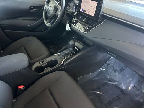 Used 2024 Toyota Corolla LE FWD image 14