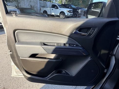Used 2020 Chevrolet Colorado Z71 image 22