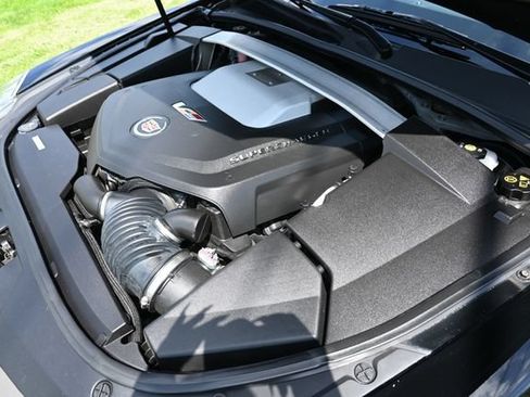 Used 2014 Cadillac CTS V RWD image 16