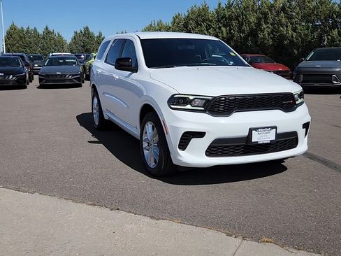 Used 2025 Dodge Durango GT AWD/4WD image 4