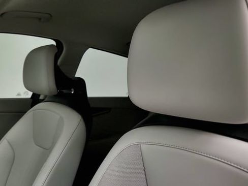 Used 2023 Kia Niro Wind FWD image 47