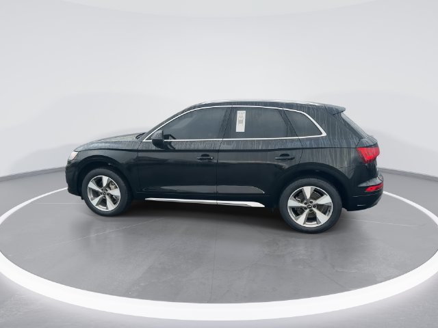 Used 2023 Audi Q5 2.0T Premium w/ Convenience Package AWD/4WD image 4