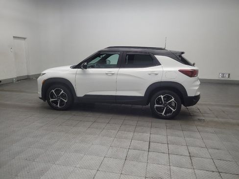 Used 2021 Chevrolet TrailBlazer RS w/ Sun and Liftgate Package FWD image 3