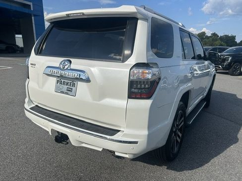 Used 2016 Toyota 4Runner Limited AWD/4WD image 6
