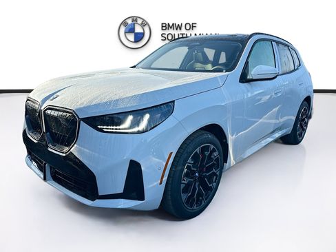New 2026 BMW X3 xDrive30i w/ Premium Package AWD/4WD image 2