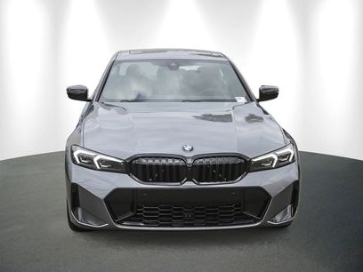 New 2026 BMW 330i Sedan w/ M Sport Package