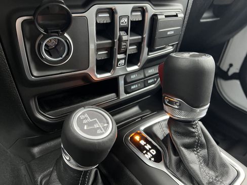 New 2026 Jeep Wrangler Sahara image 33