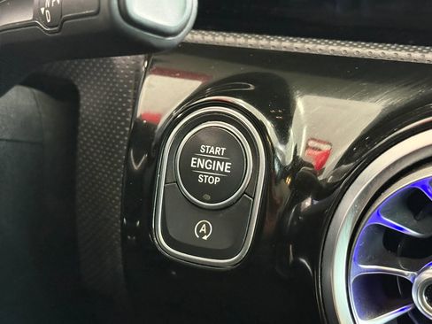 Used 2021 Mercedes-Benz CLA 35 AMG 4MATIC image 22