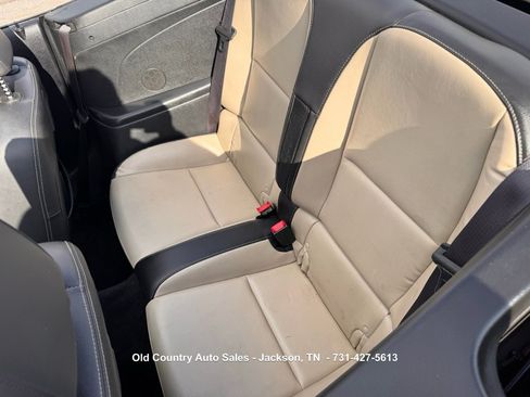 Used 2015 Chevrolet Camaro LT RWD image 33