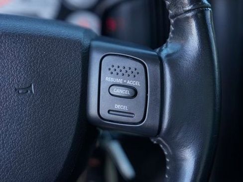 Used 2005 Dodge Ram 1500 Truck 2WD Quad Cab image 25